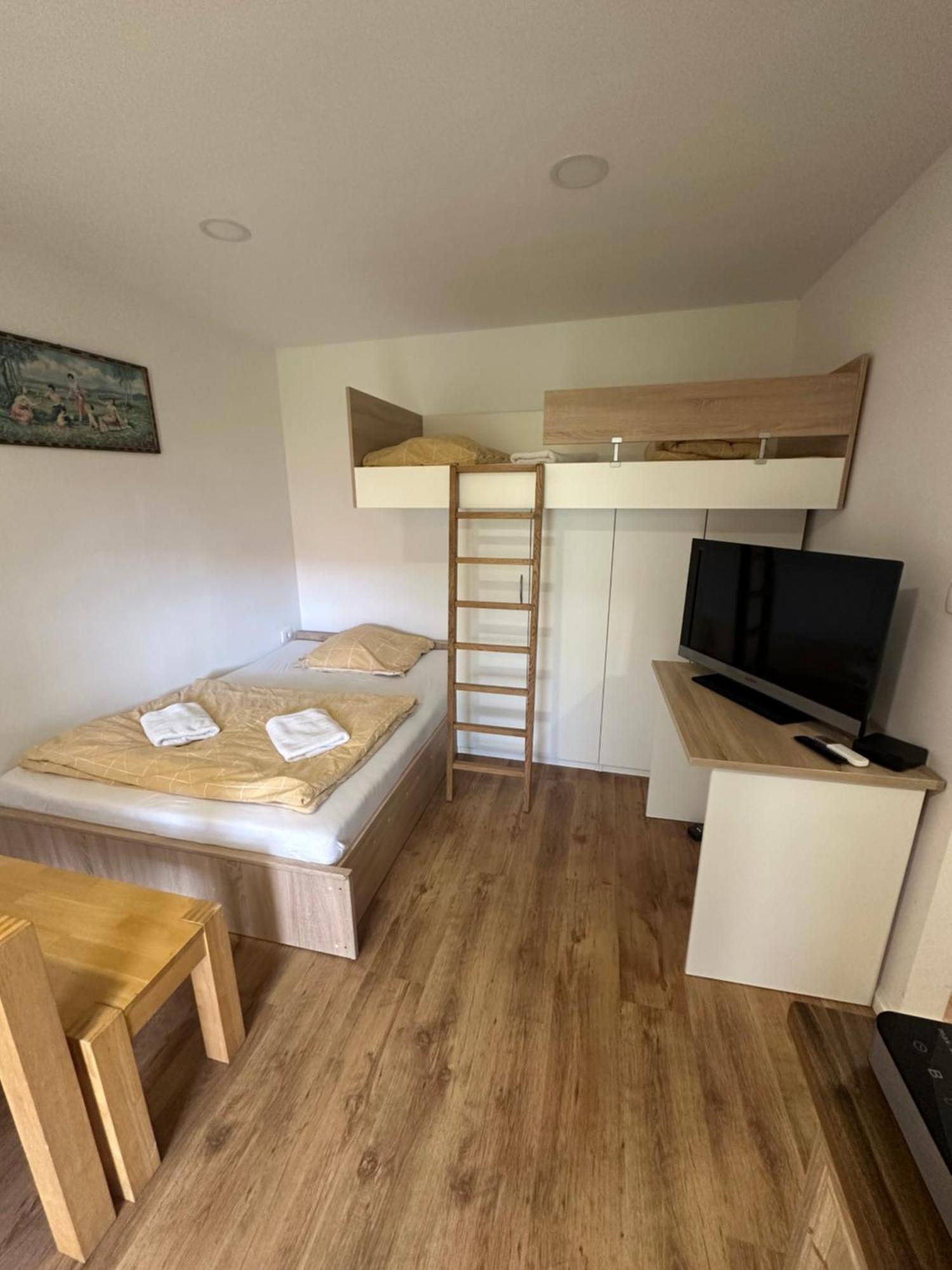 Vakantiehuis Edenski Vrt *
